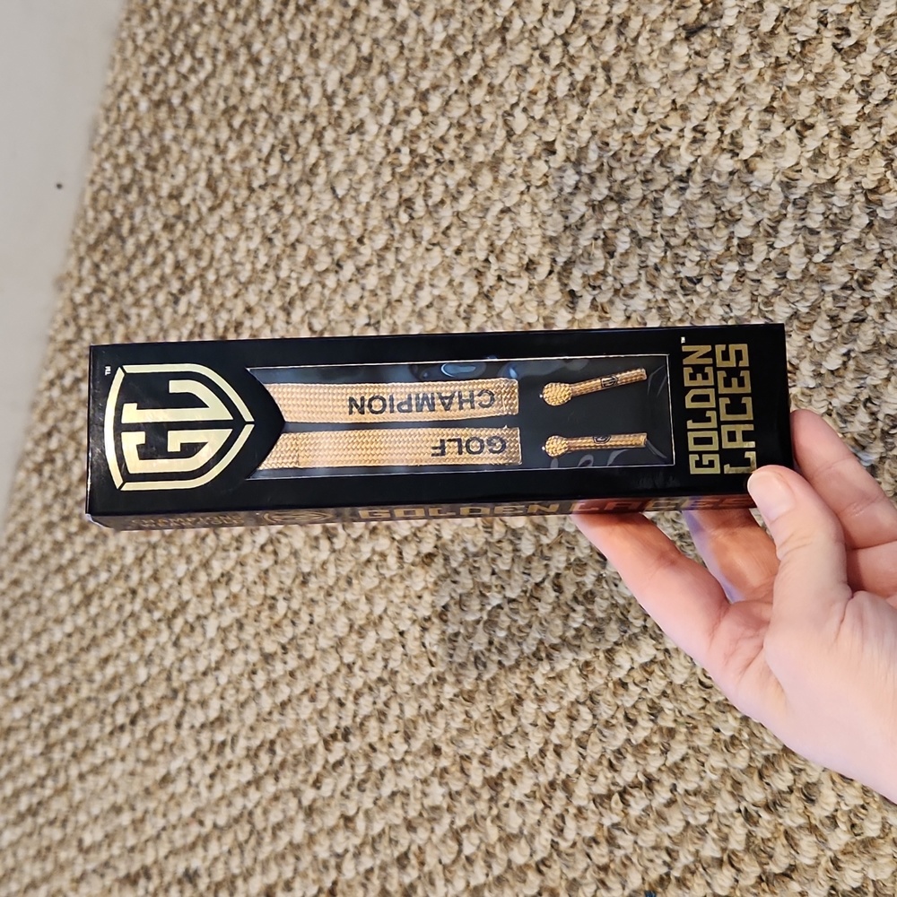 Golden Laces shoe laces. Golf